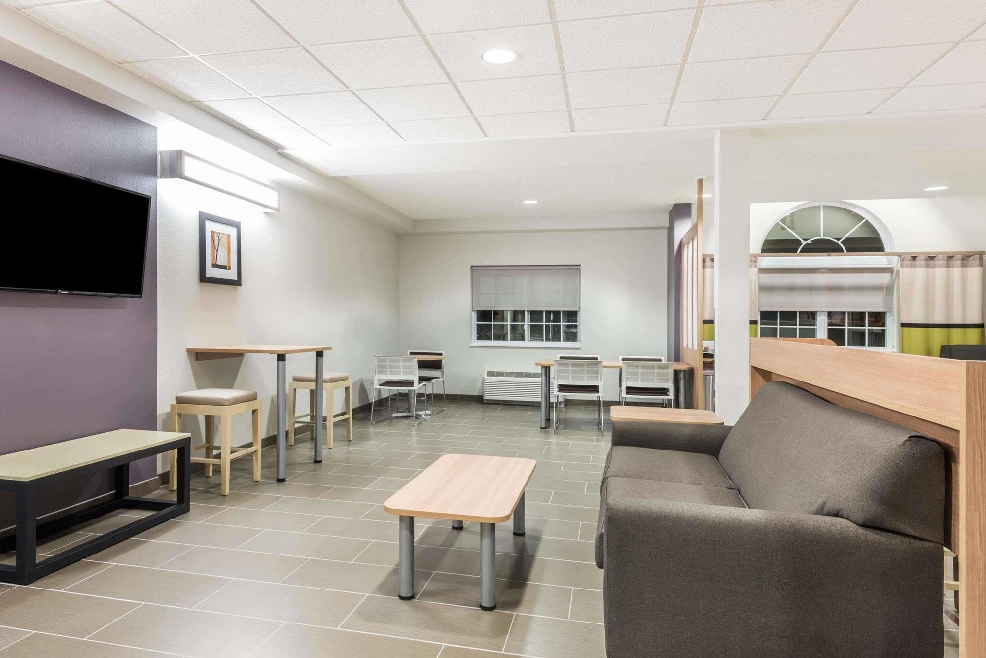 Microtel Inn & Suites By Wyndham Beaver Falls Luaran gambar